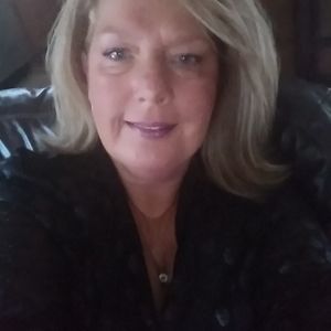 Meet your Posher, Anita